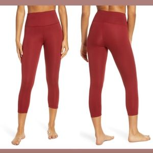 NEW‎ $55 Zella Studio Lite High Waist Crop Leggings Red SZ XXS